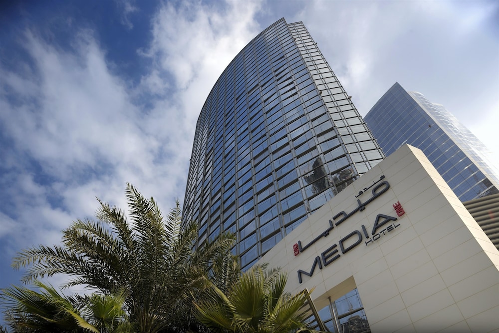 Media One Hotel Dubai — photo 2