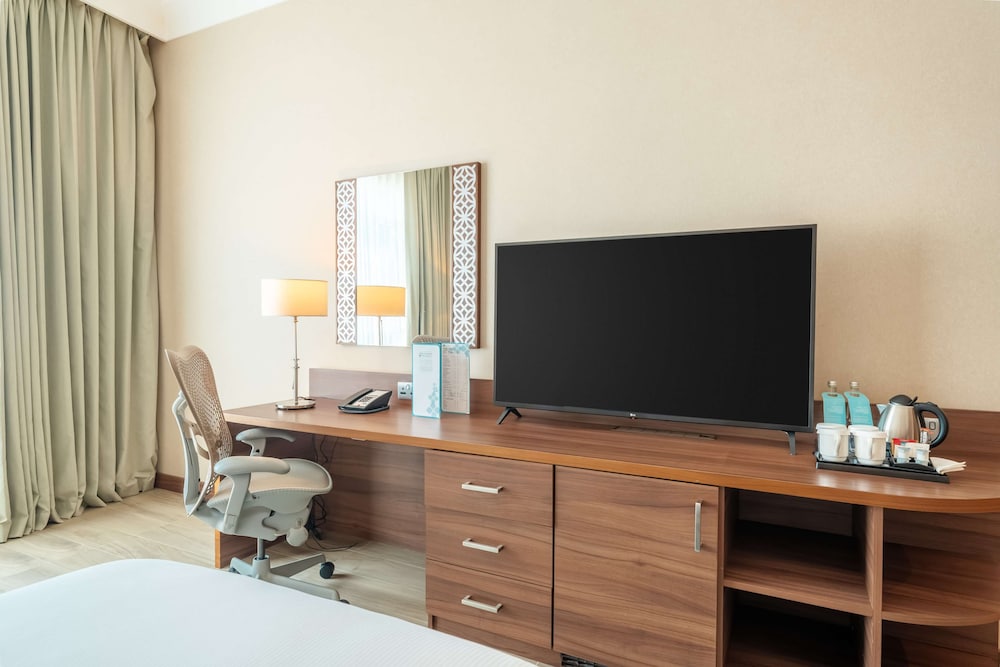 Hilton Garden Inn Dubai Jumeirah — photo 5
