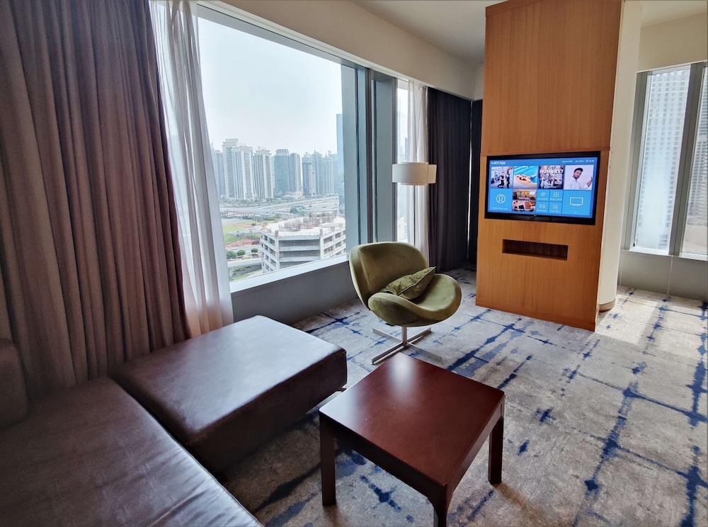 Media One Hotel Dubai — photo 7