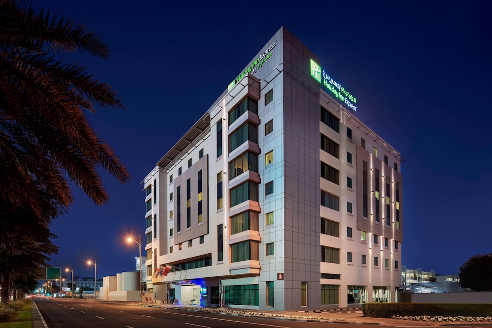 Holiday Inn Express Dubai Jumeirah by IHG — photo 2