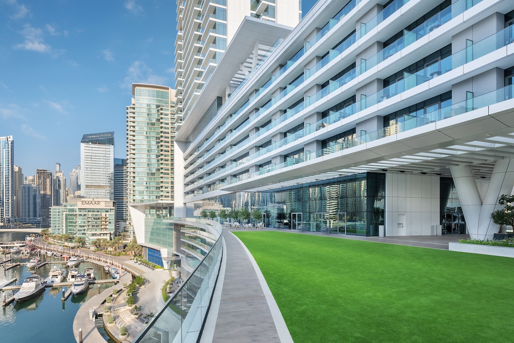 Vida Dubai Marina & Yacht Club — photo 2