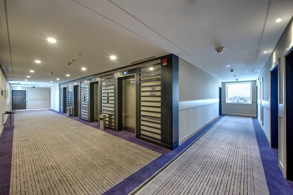 Premier Inn Dubai Ibn Battuta Mall — photo 4