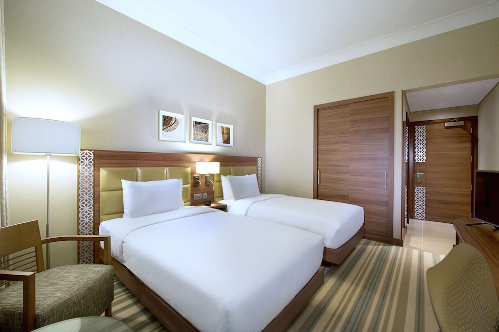 Hilton Garden Inn Dubai Jumeirah — photo 3
