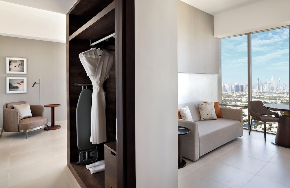 Hotel Local Dubai, Jumeirah Village Triangle, Autograph Collection — photo 7