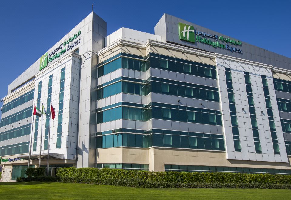 Holiday Inn Express Dubai Airport by IHG